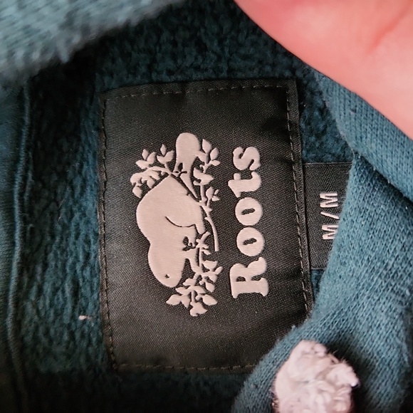 Roots Canada Pull Over Sweater - Picture 5 of 5